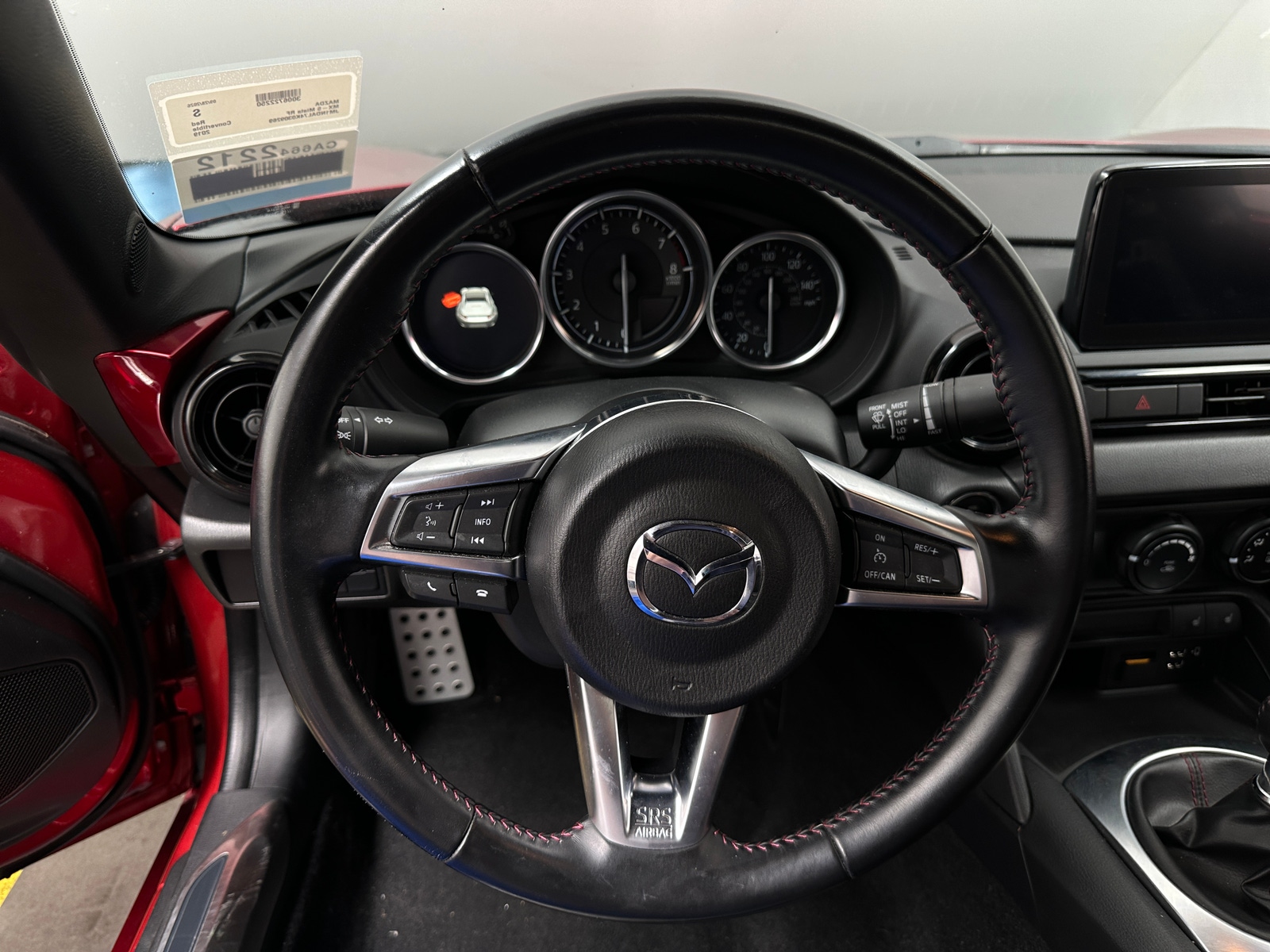 Thumbnail: 2019 Mazda MX-5 Miata - 5