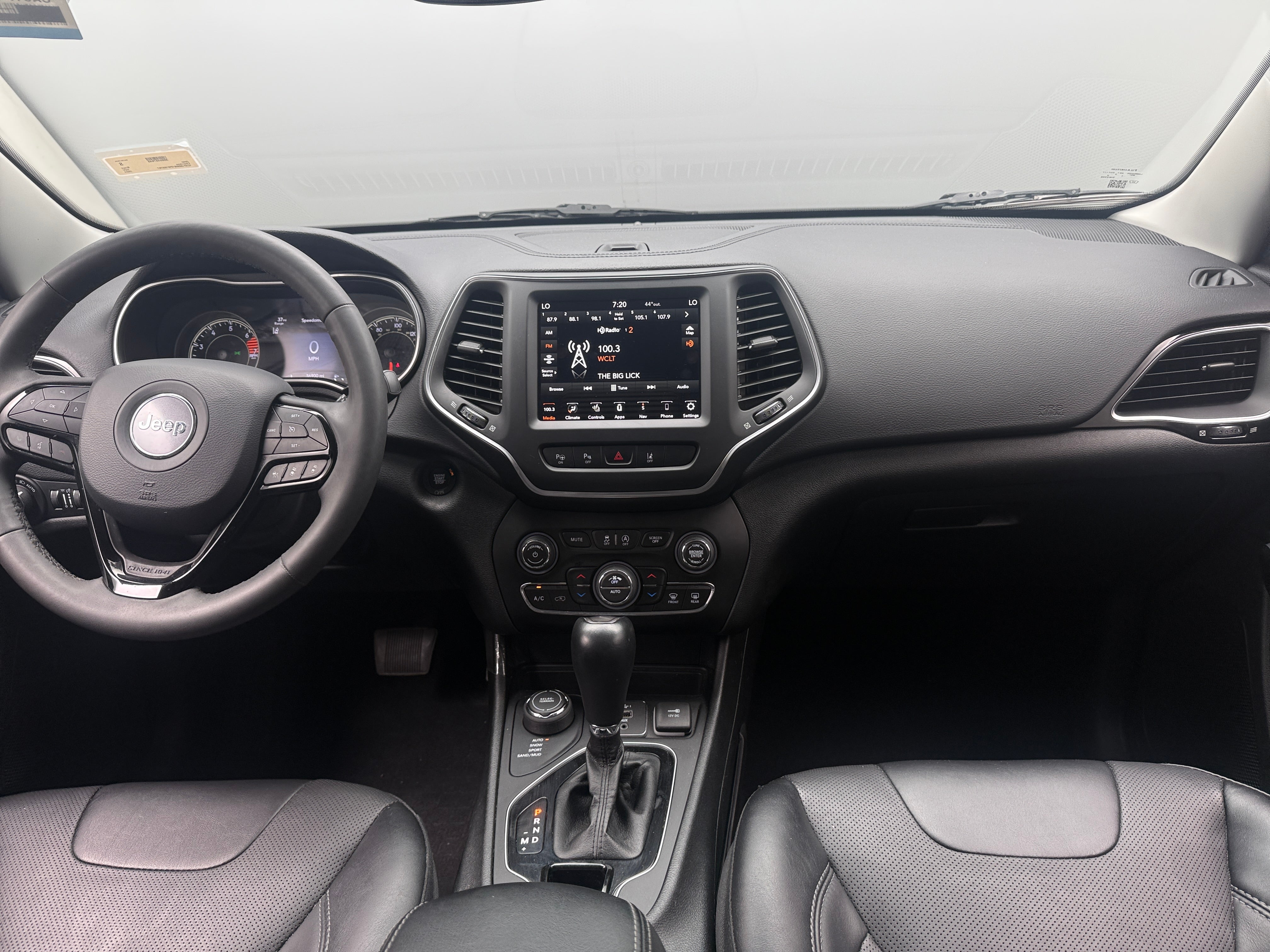 2023 Jeep Cherokee Altitude Lux