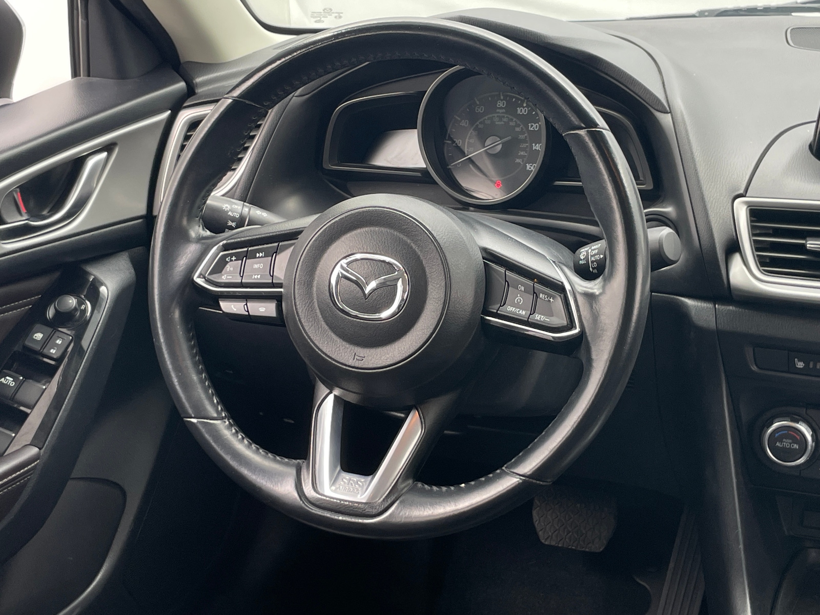 Thumbnail: 2018 Mazda Mazda3 - 4