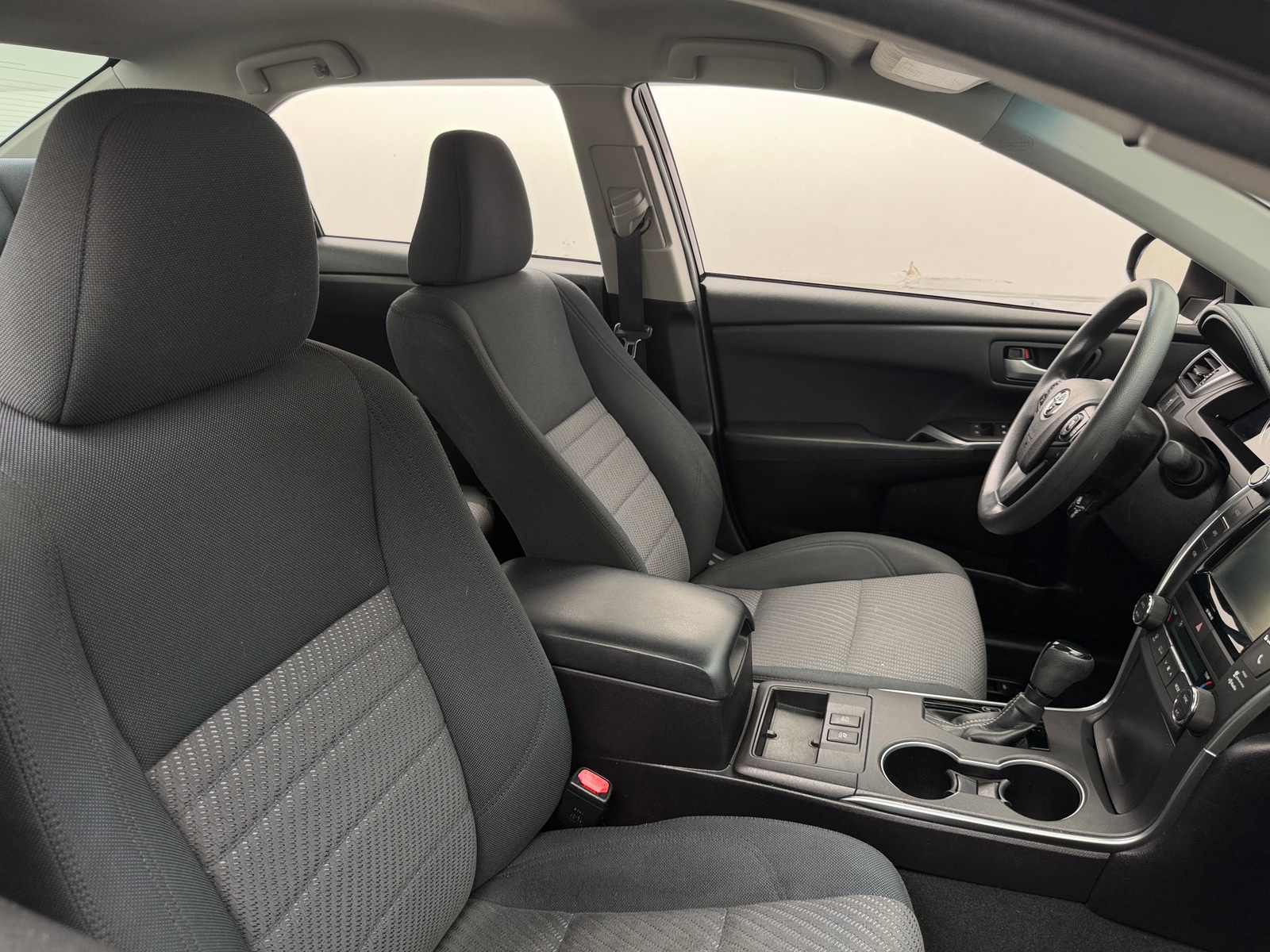 Thumbnail: 2016 Toyota Camry - 2