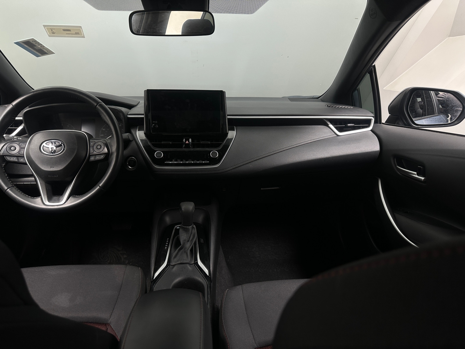 Thumbnail: 2025 Toyota Corolla - 3