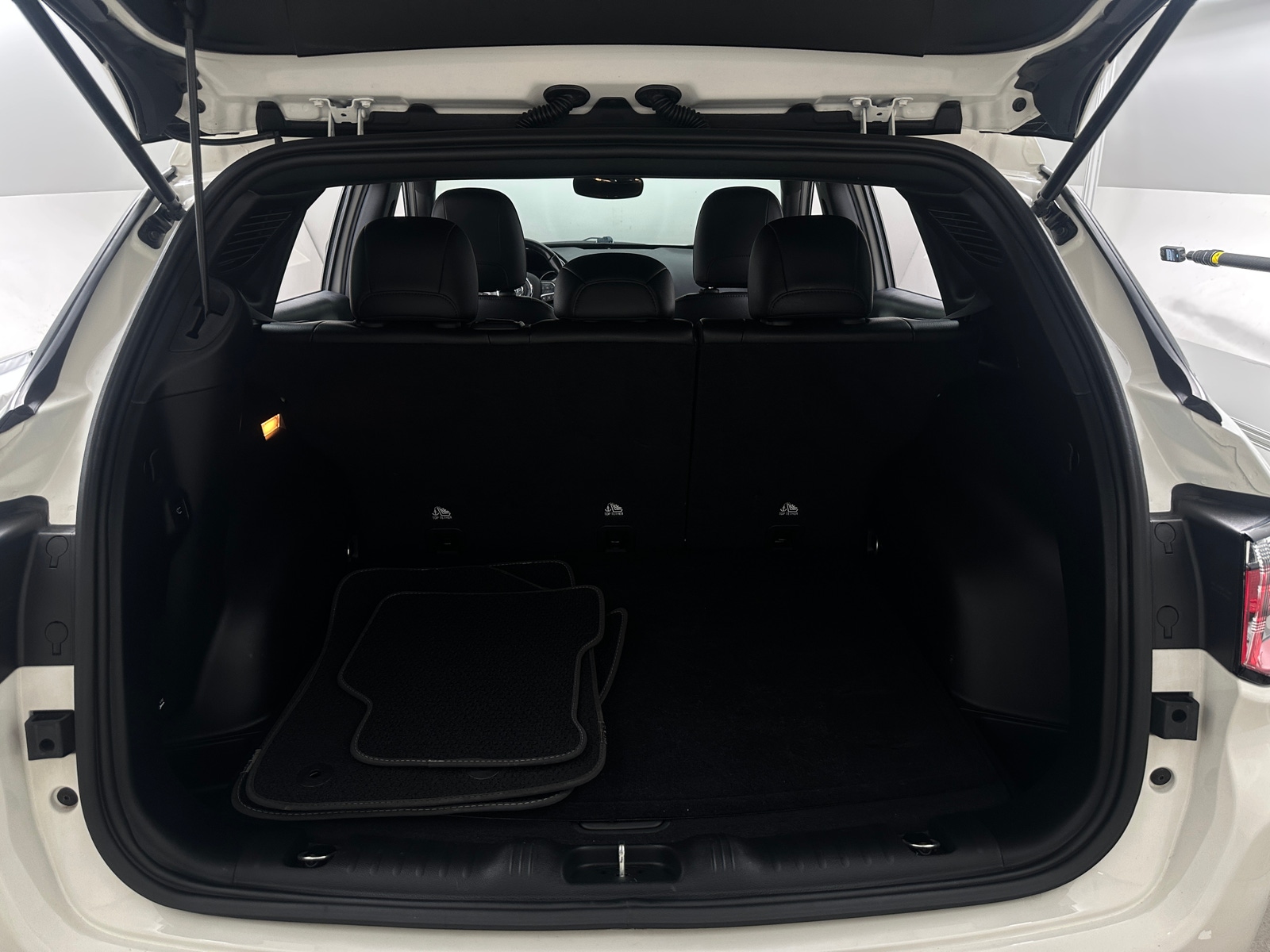 Thumbnail: 2021 Jeep Compass - 6