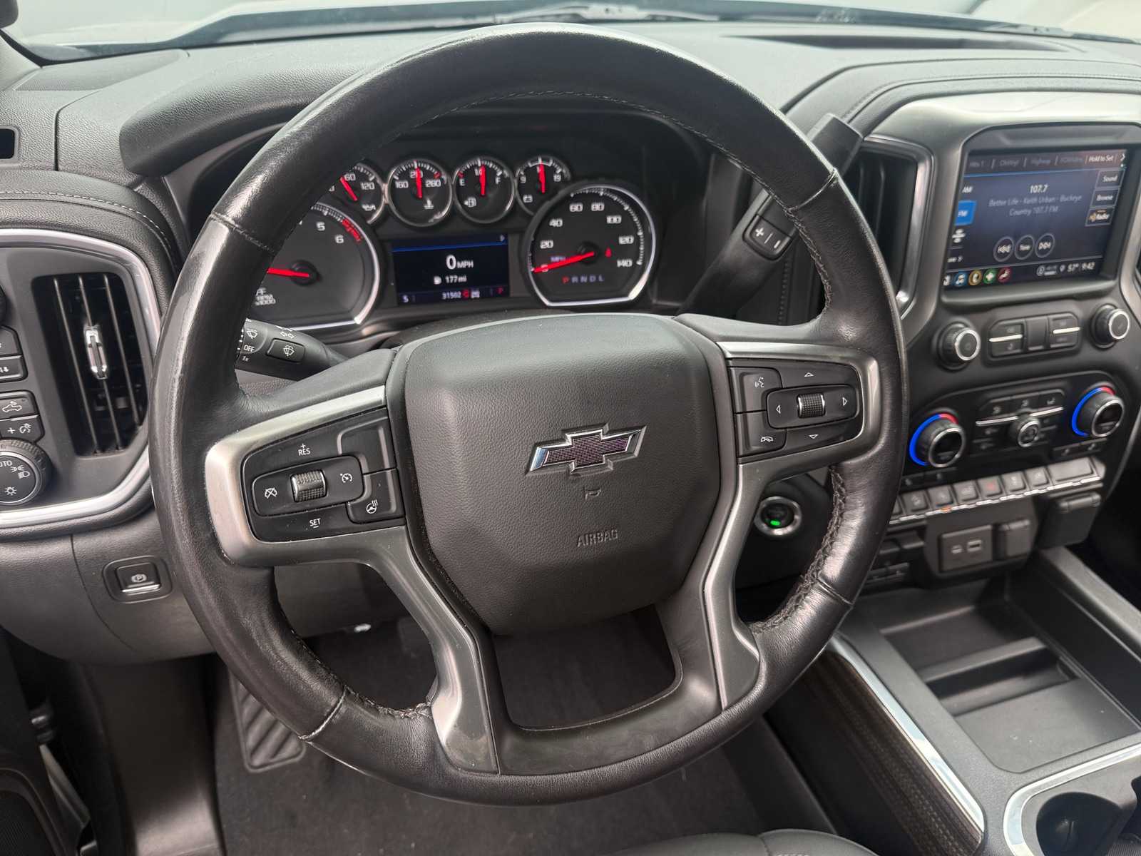 Thumbnail: 2021 Chevrolet Silverado 1500 - 4