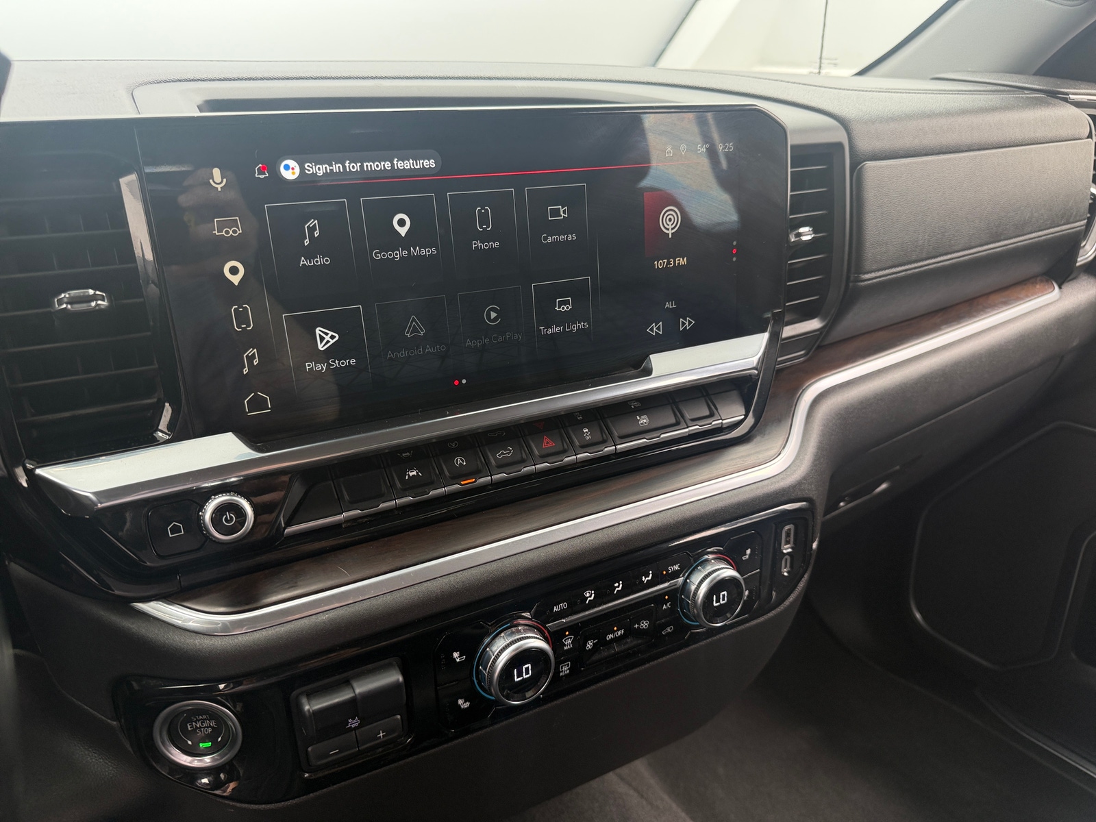 Thumbnail: 2025 GMC Sierra 1500 - 3