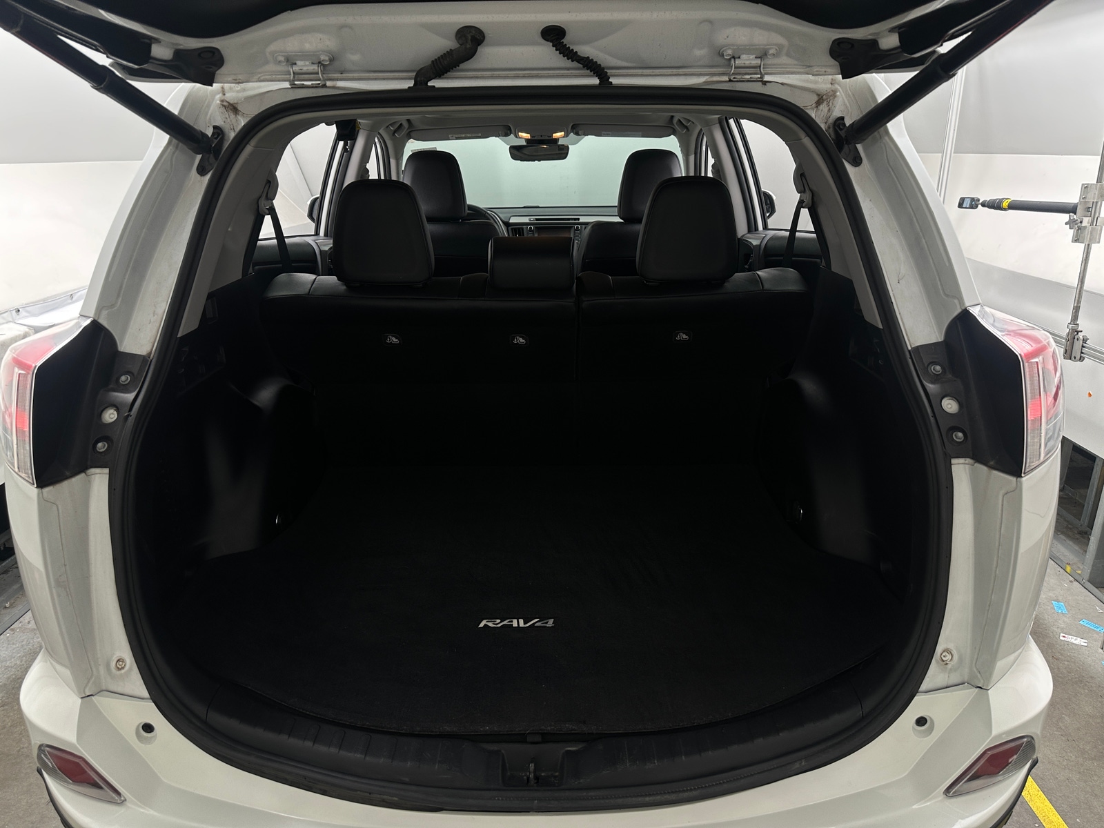 Thumbnail: 2017 Toyota RAV4 - 6