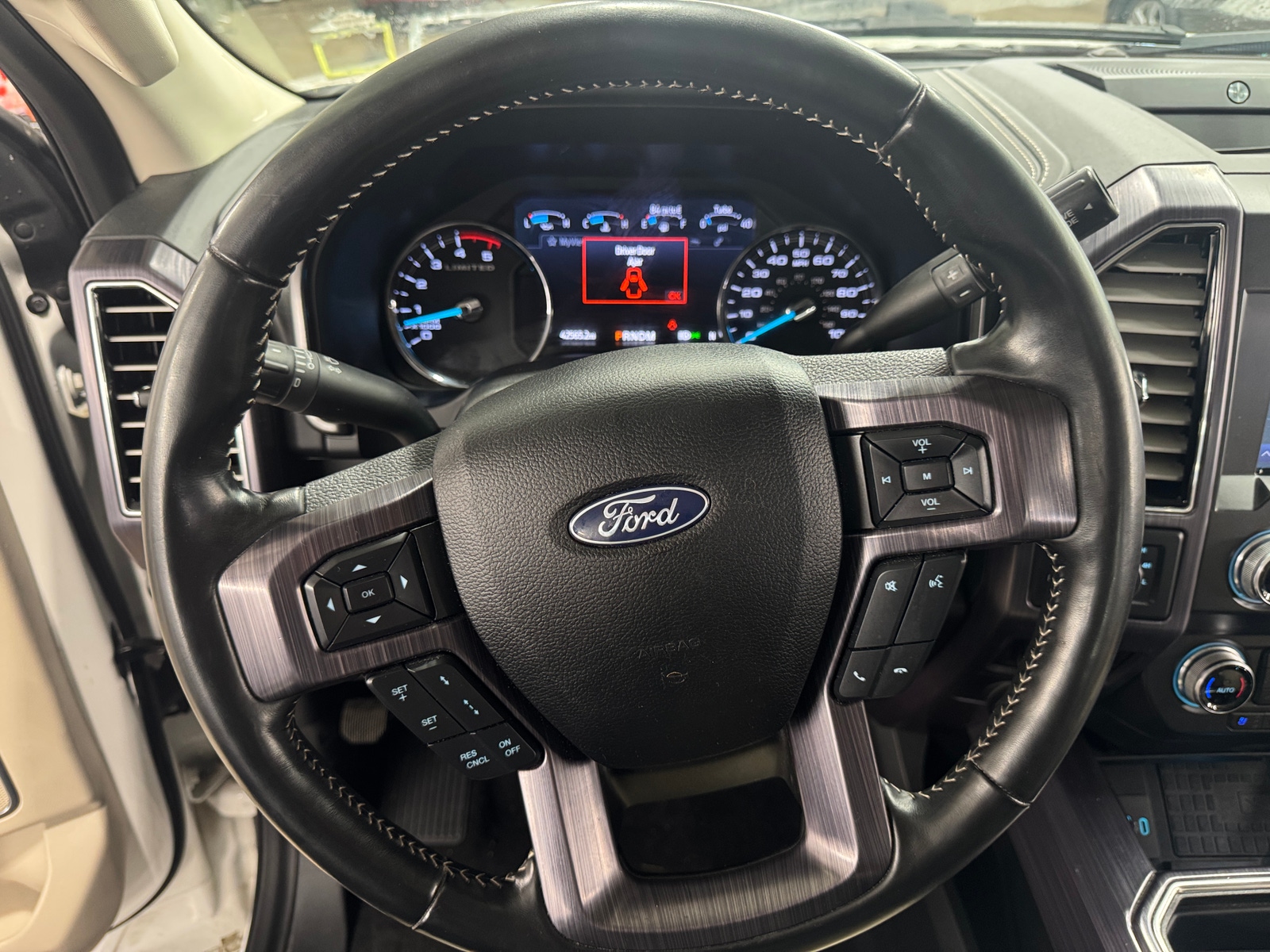 Thumbnail: 2020 Ford Econoline - 4