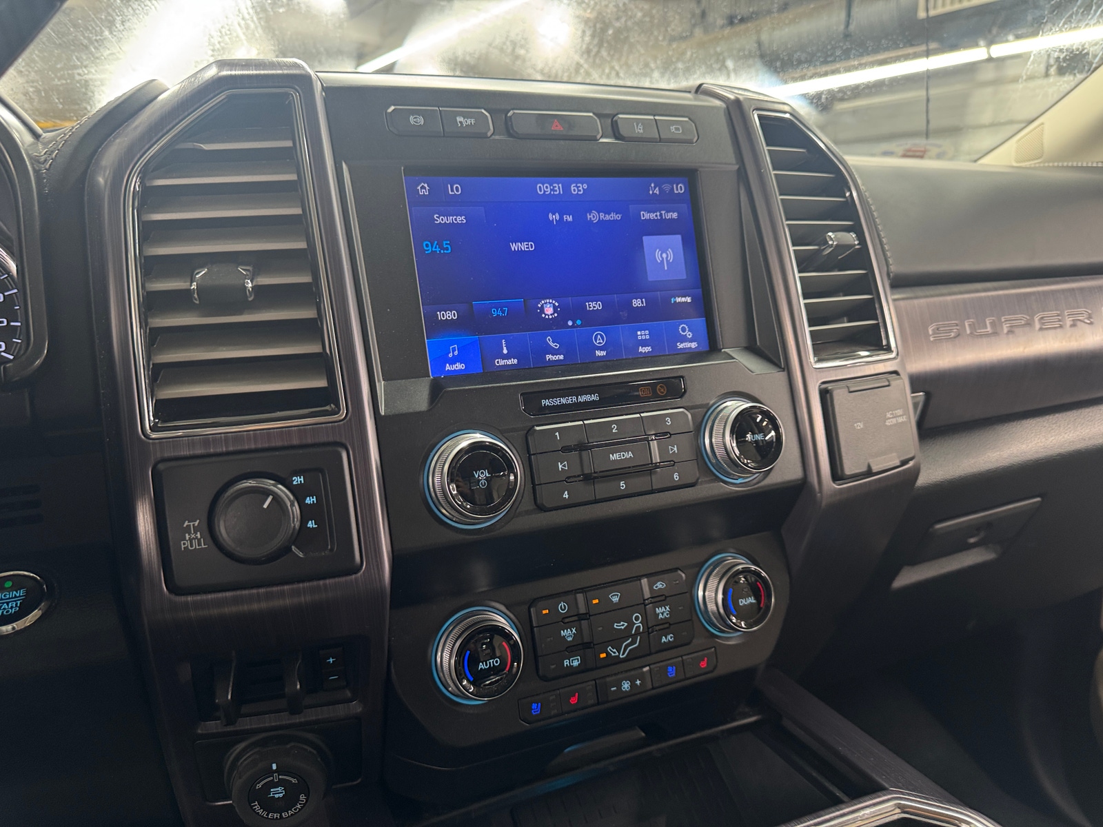 Thumbnail: 2020 Ford Econoline - 3