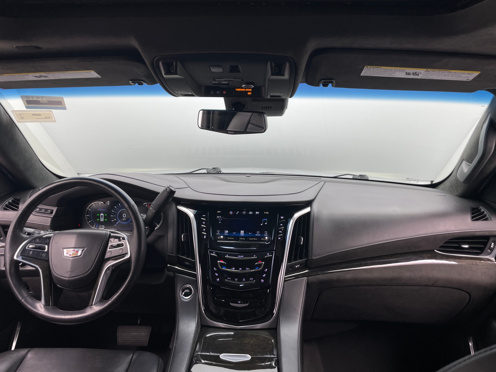 Thumbnail: 2019 Cadillac Escalade - 2