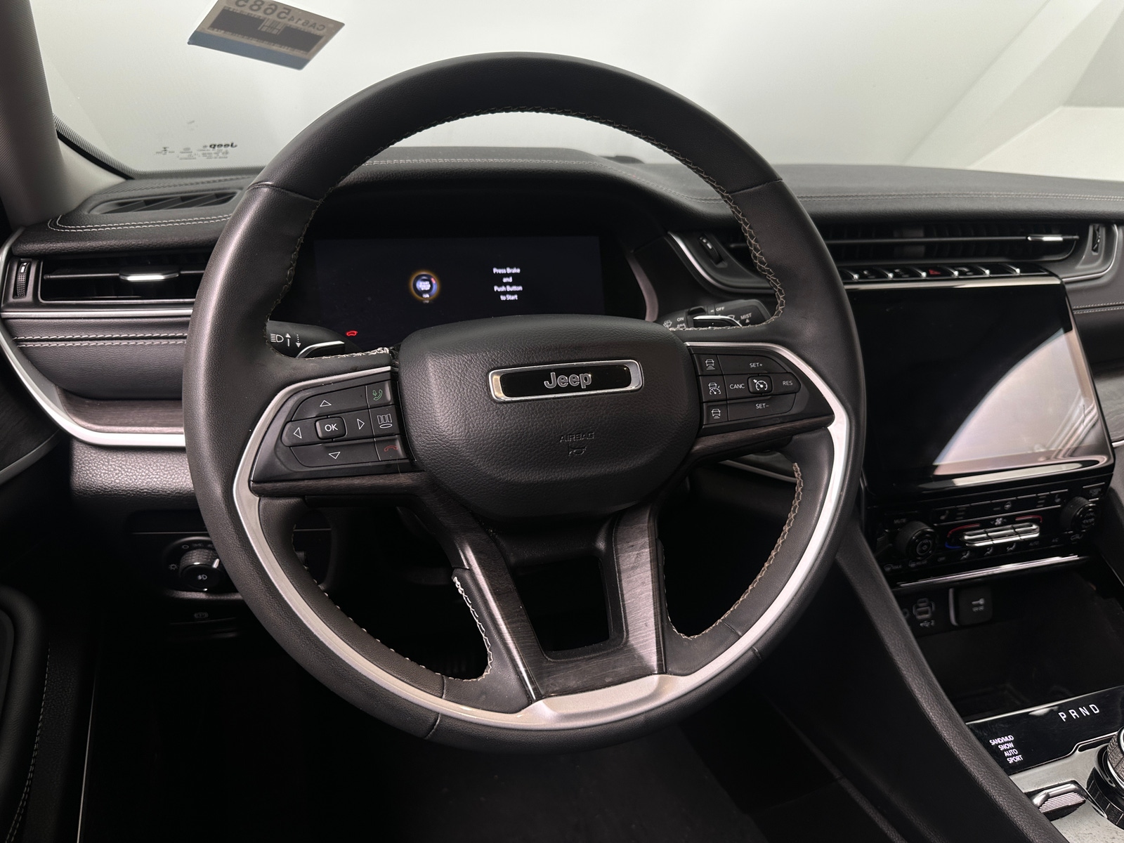 Thumbnail: 2023 Jeep Grand Cherokee L - 4