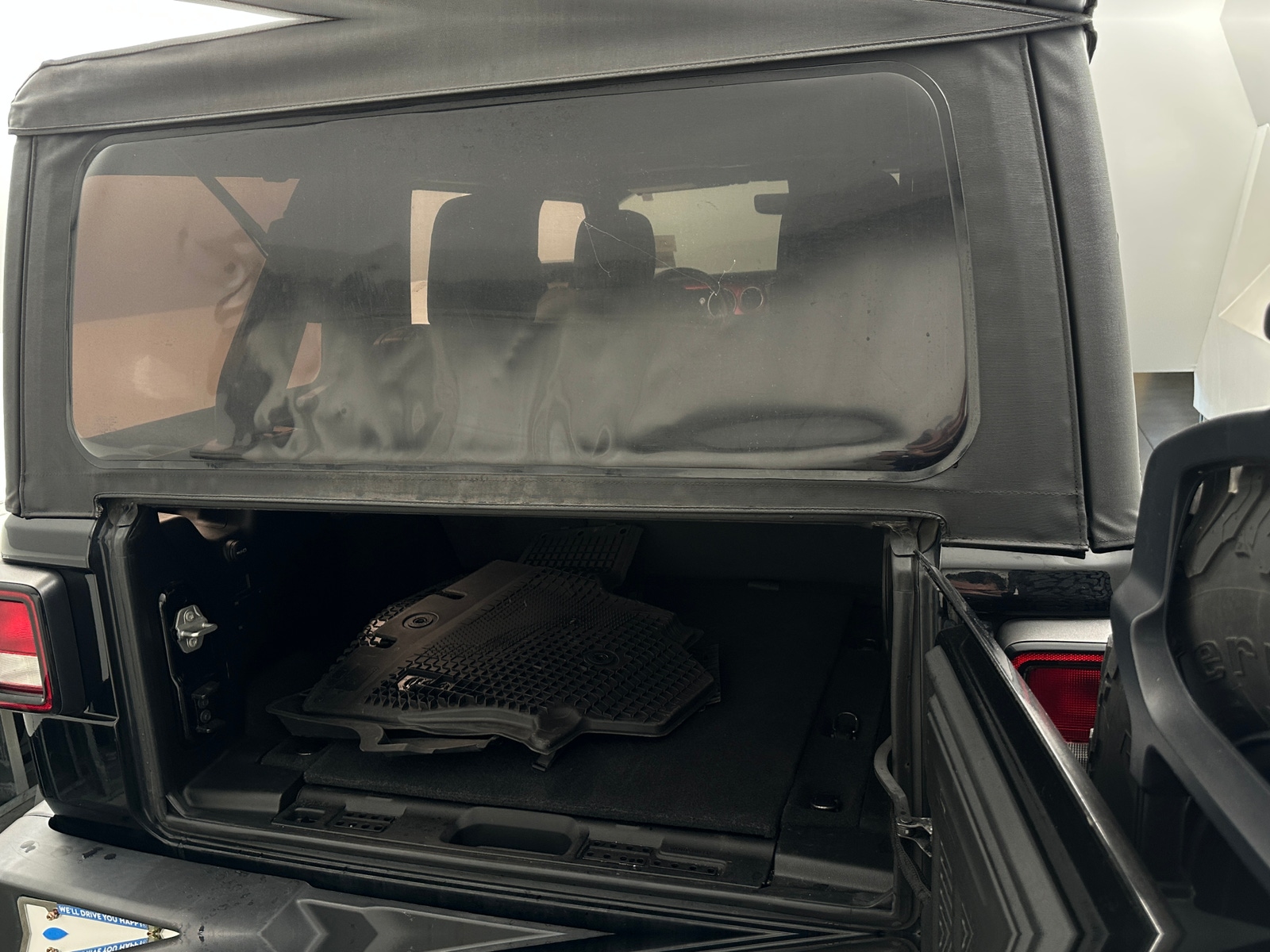 Thumbnail: 2023 Jeep Wrangler - 7