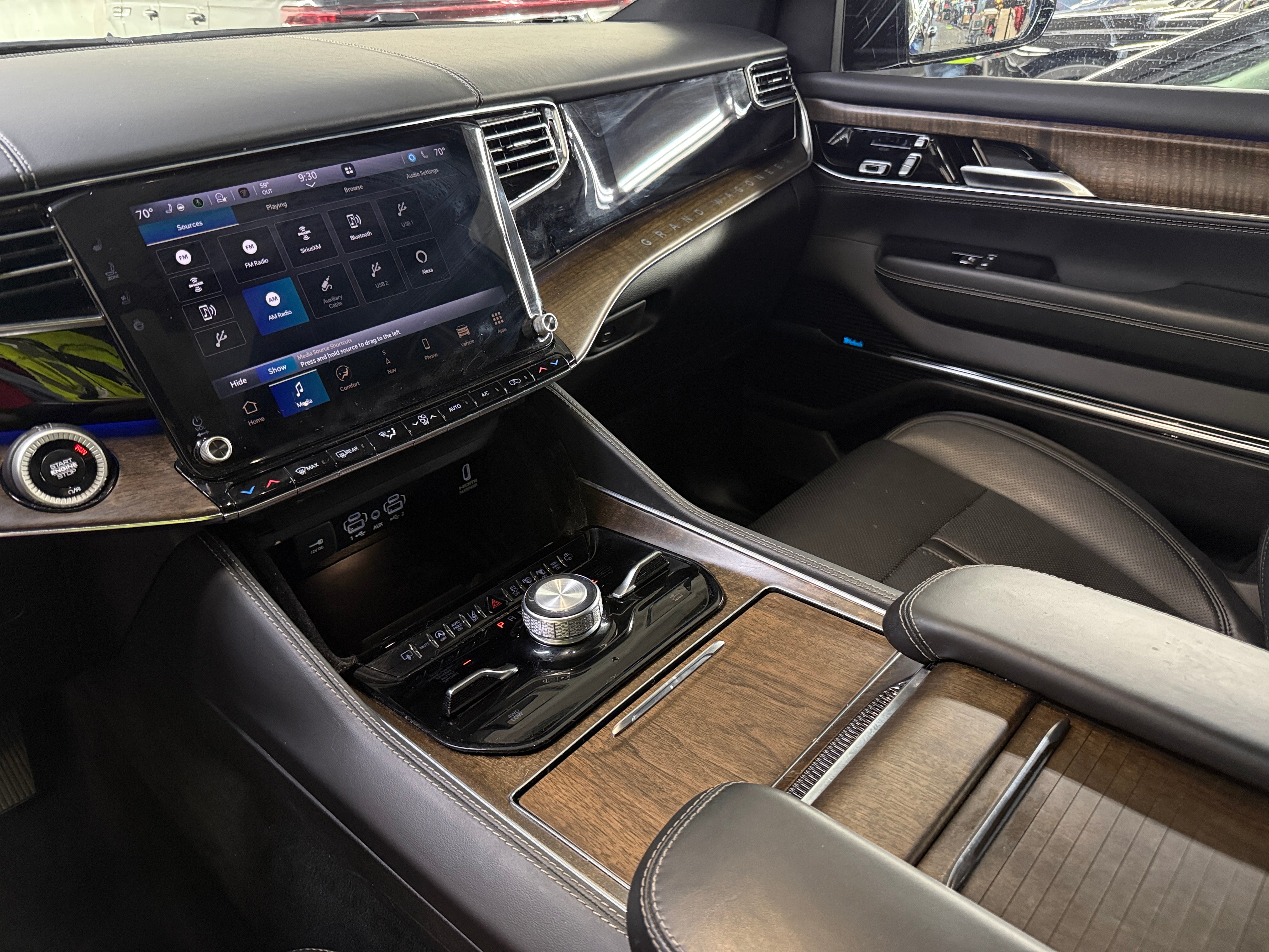 2024 Jeep Grand Wagoneer