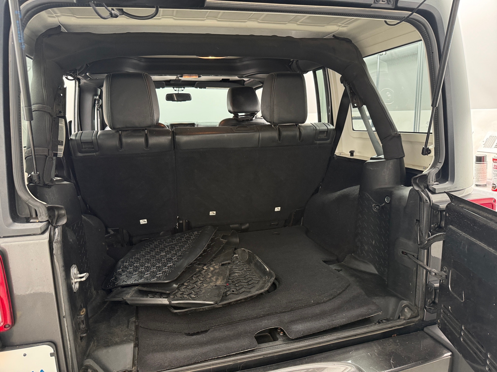 Thumbnail: 2017 Jeep Wrangler - 6