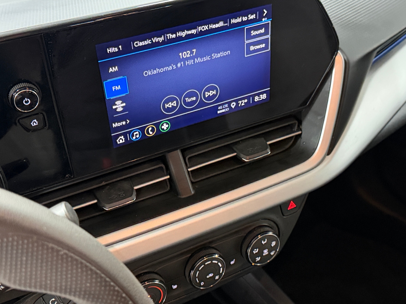 Thumbnail: 2024 Chevrolet Trax - 4