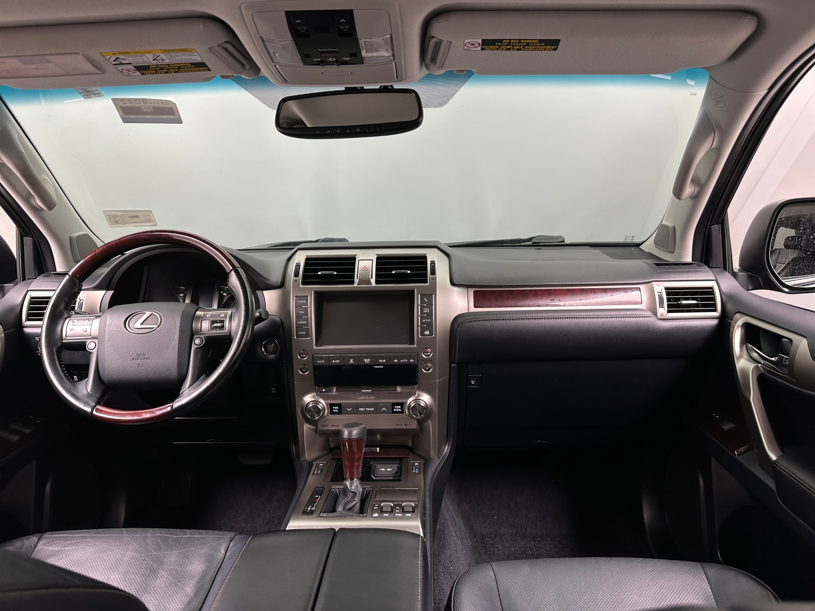 Thumbnail: 2017 Lexus GX - 2