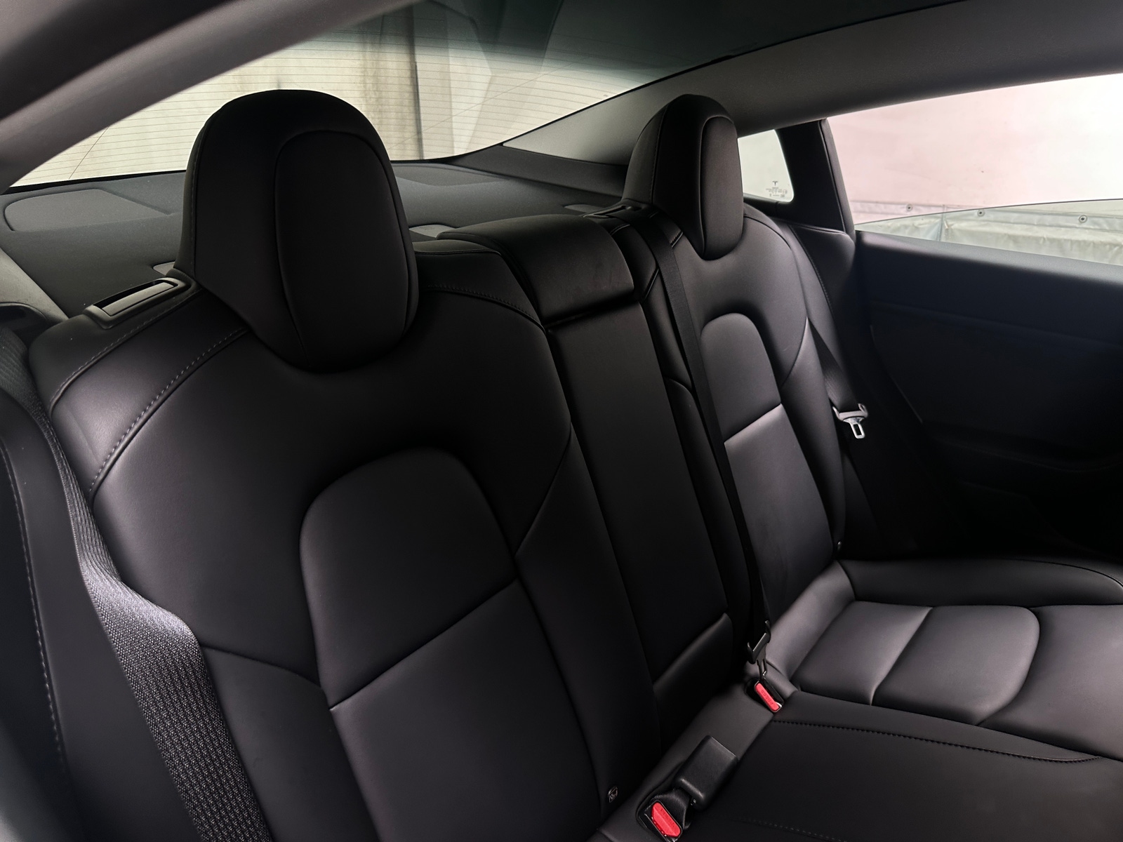 Thumbnail: 2022 Tesla Model 3 - 5