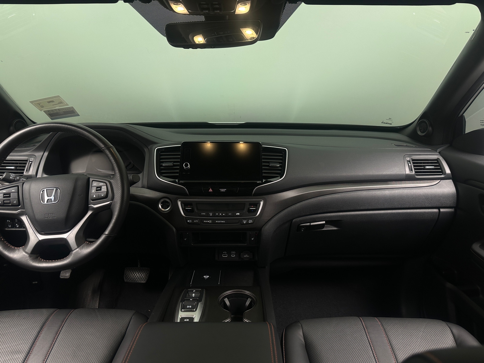 Thumbnail: 2025 Honda Ridgeline - 2