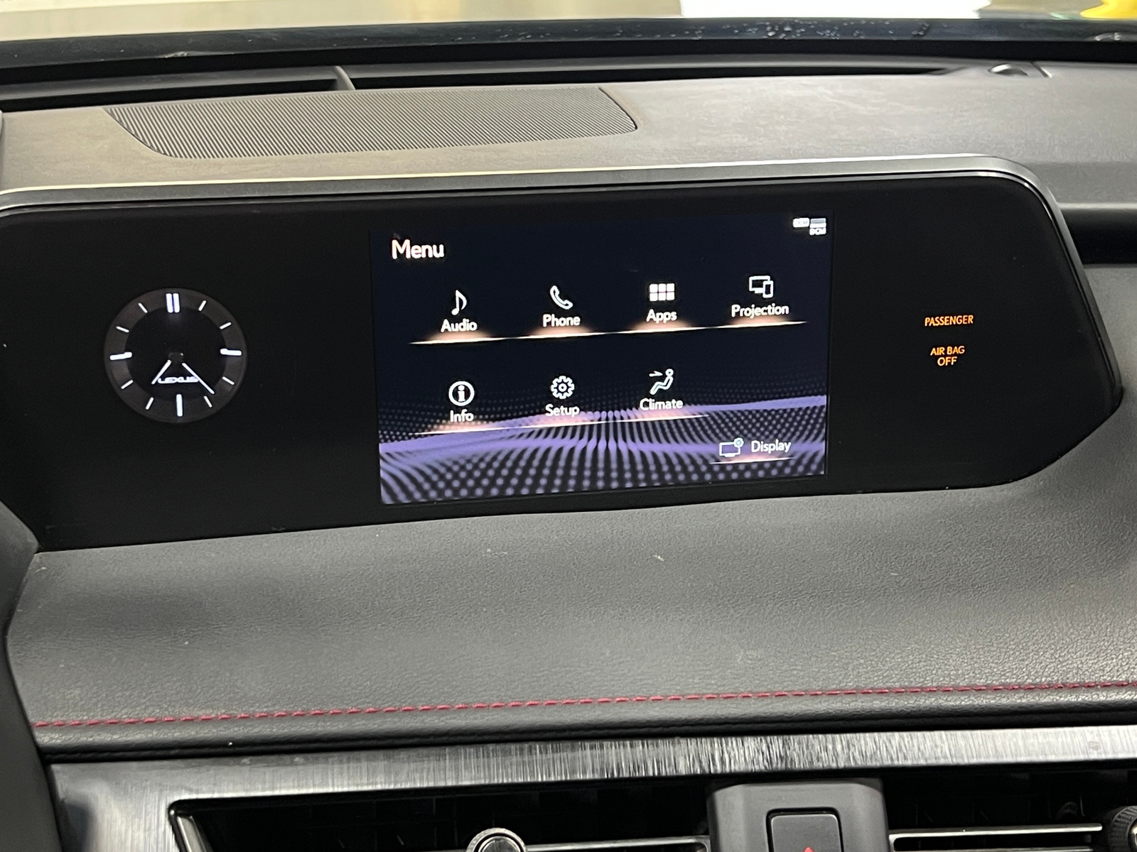 Thumbnail: 2021 Lexus UX - 3