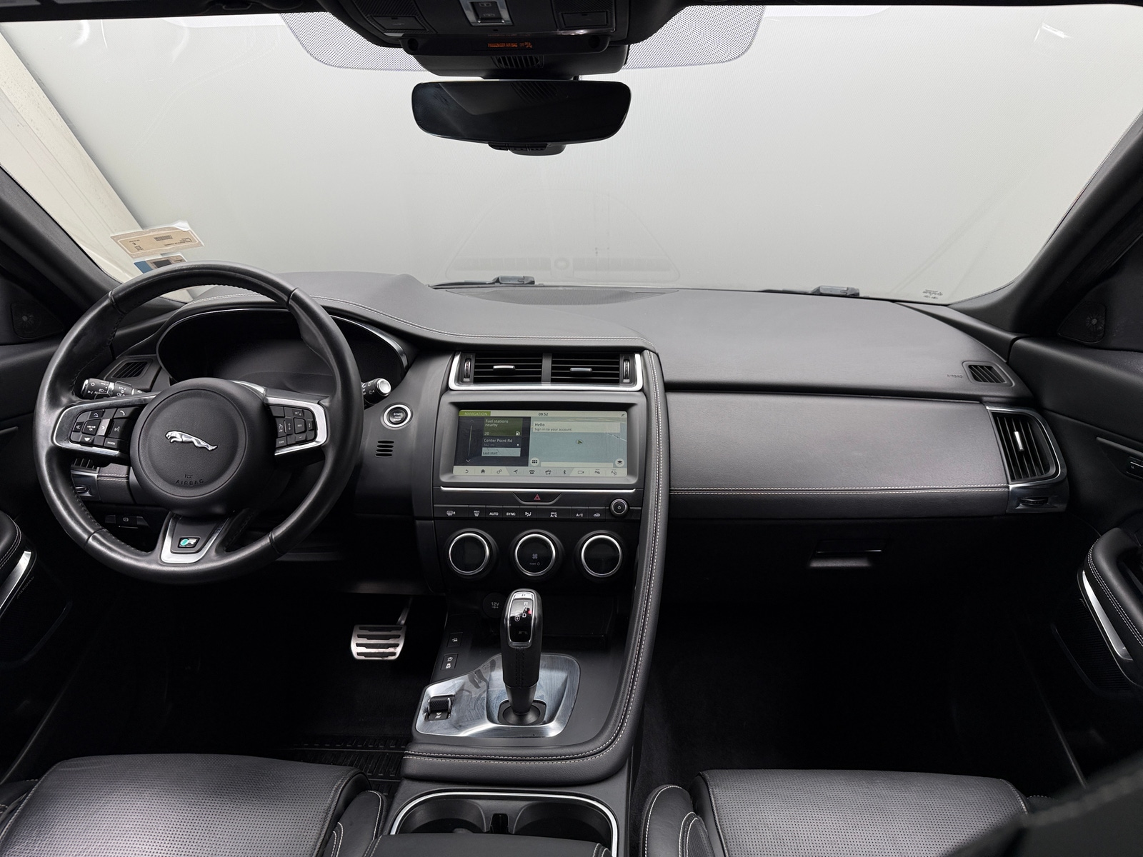 Thumbnail: 2019 Jaguar E-Pace - 2