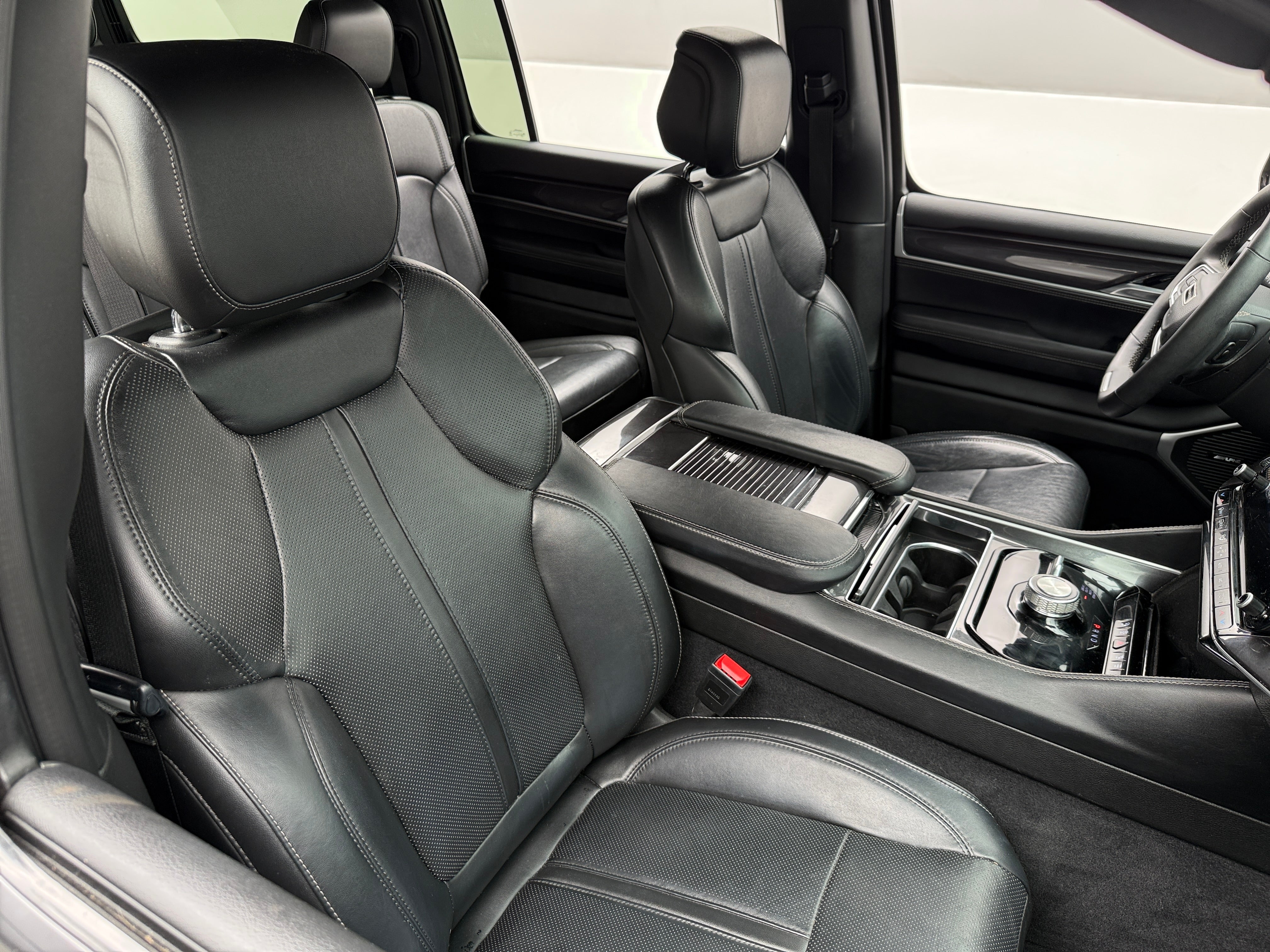 2023 Jeep Wagoneer Series I