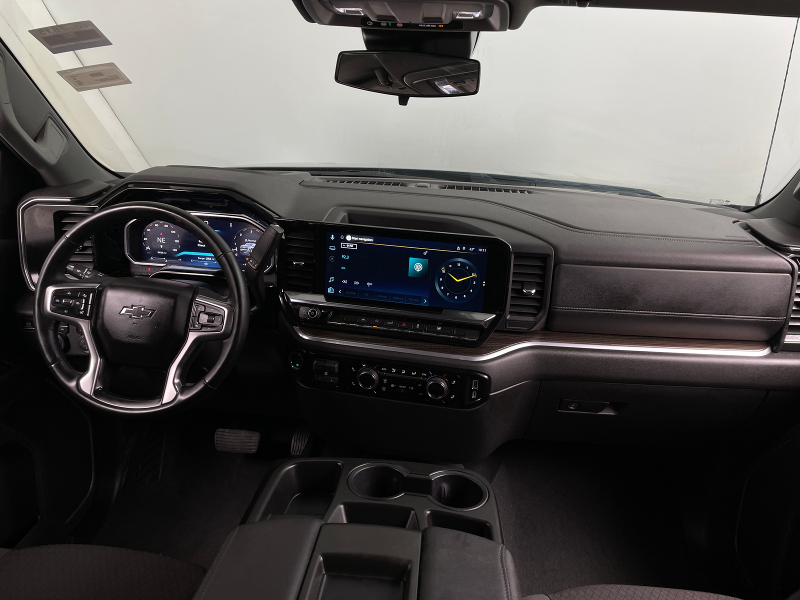 Thumbnail: 2026 Chevrolet Silverado 1500 - 3