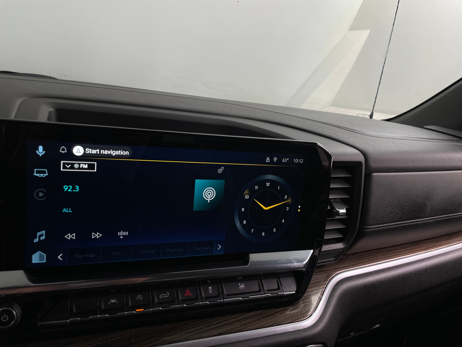 Thumbnail: 2026 Chevrolet Silverado 1500 - 4
