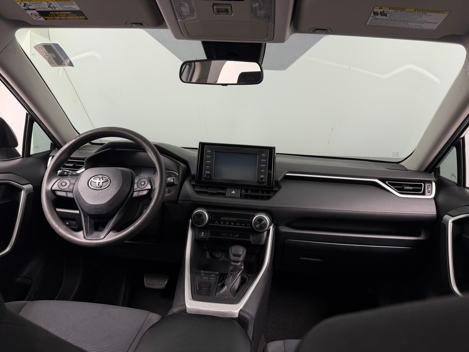 Thumbnail: 2019 Toyota RAV4 - 3
