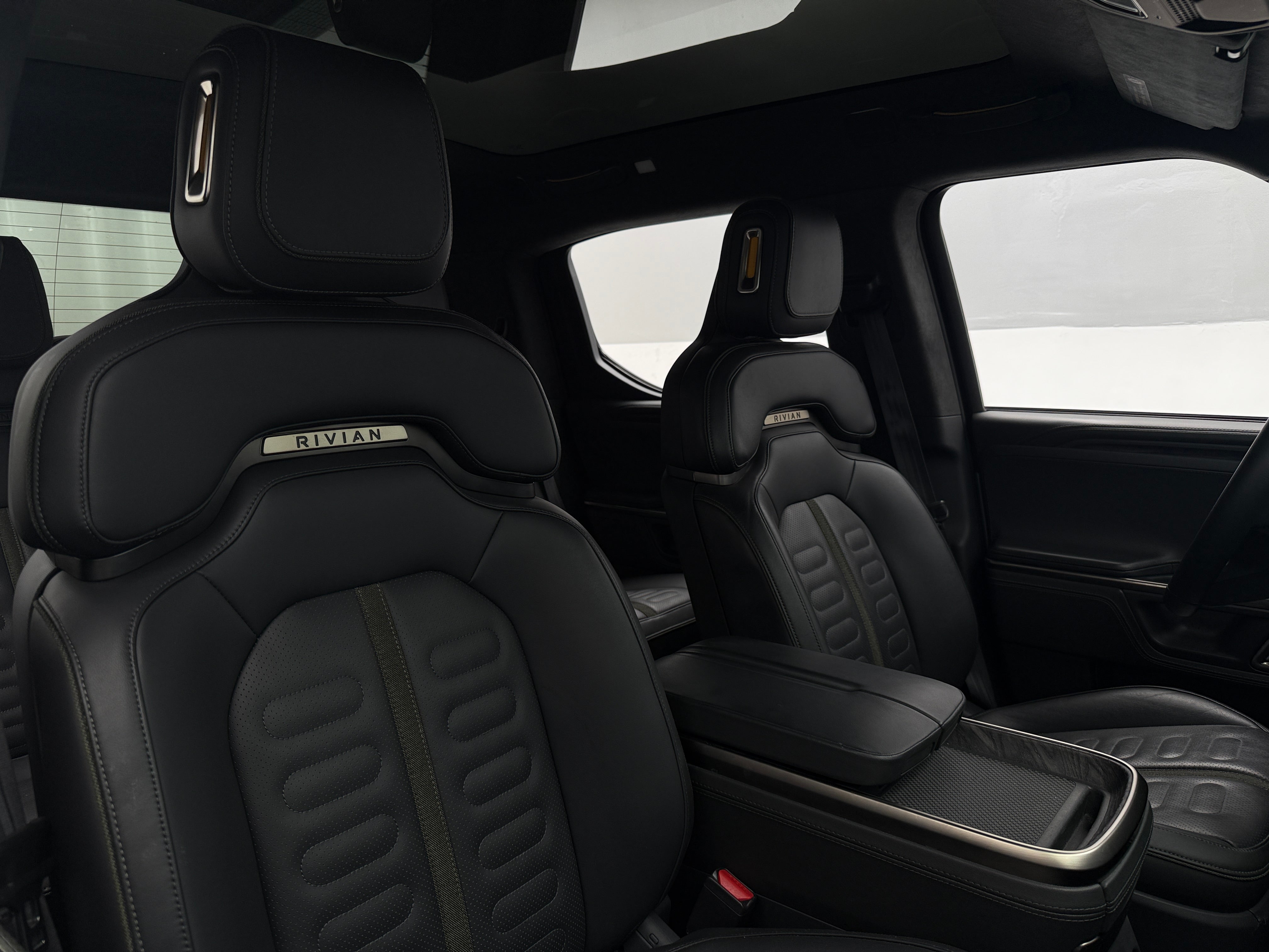 2022 Rivian R1T Launch Edition
