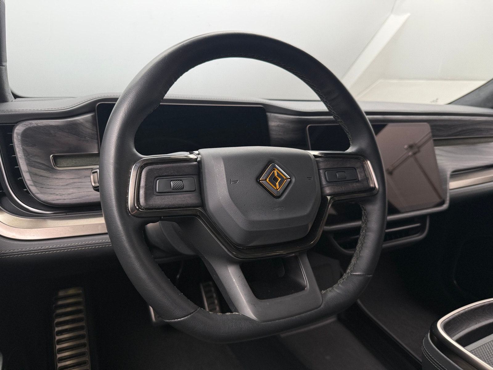 Thumbnail: 2022 Rivian R1T - 5
