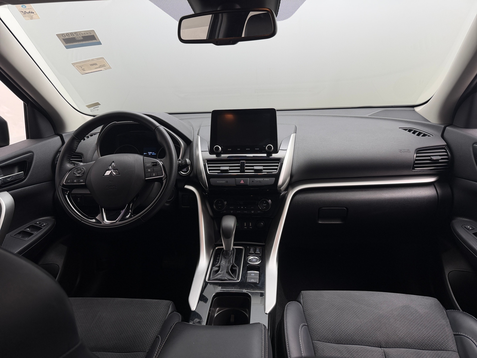 Thumbnail: 2025 Mitsubishi Eclipse Cross - 3