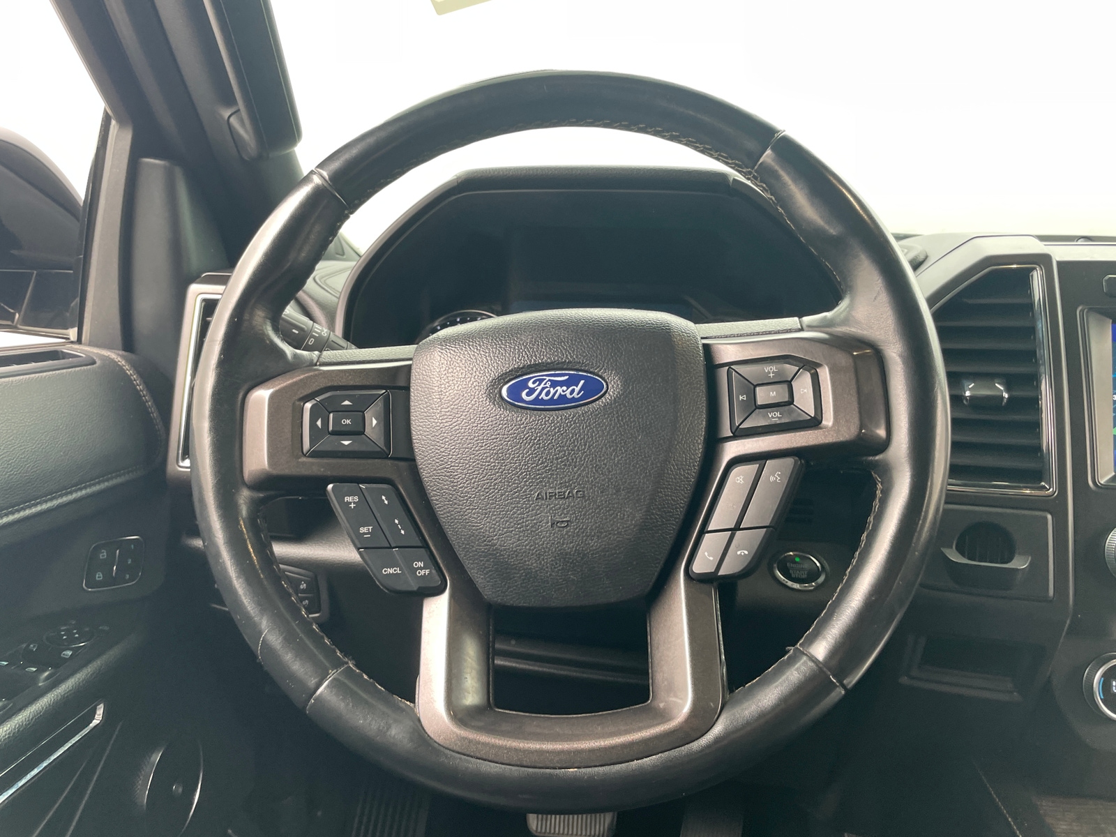 Thumbnail: 2021 Ford Expedition MAX - 4