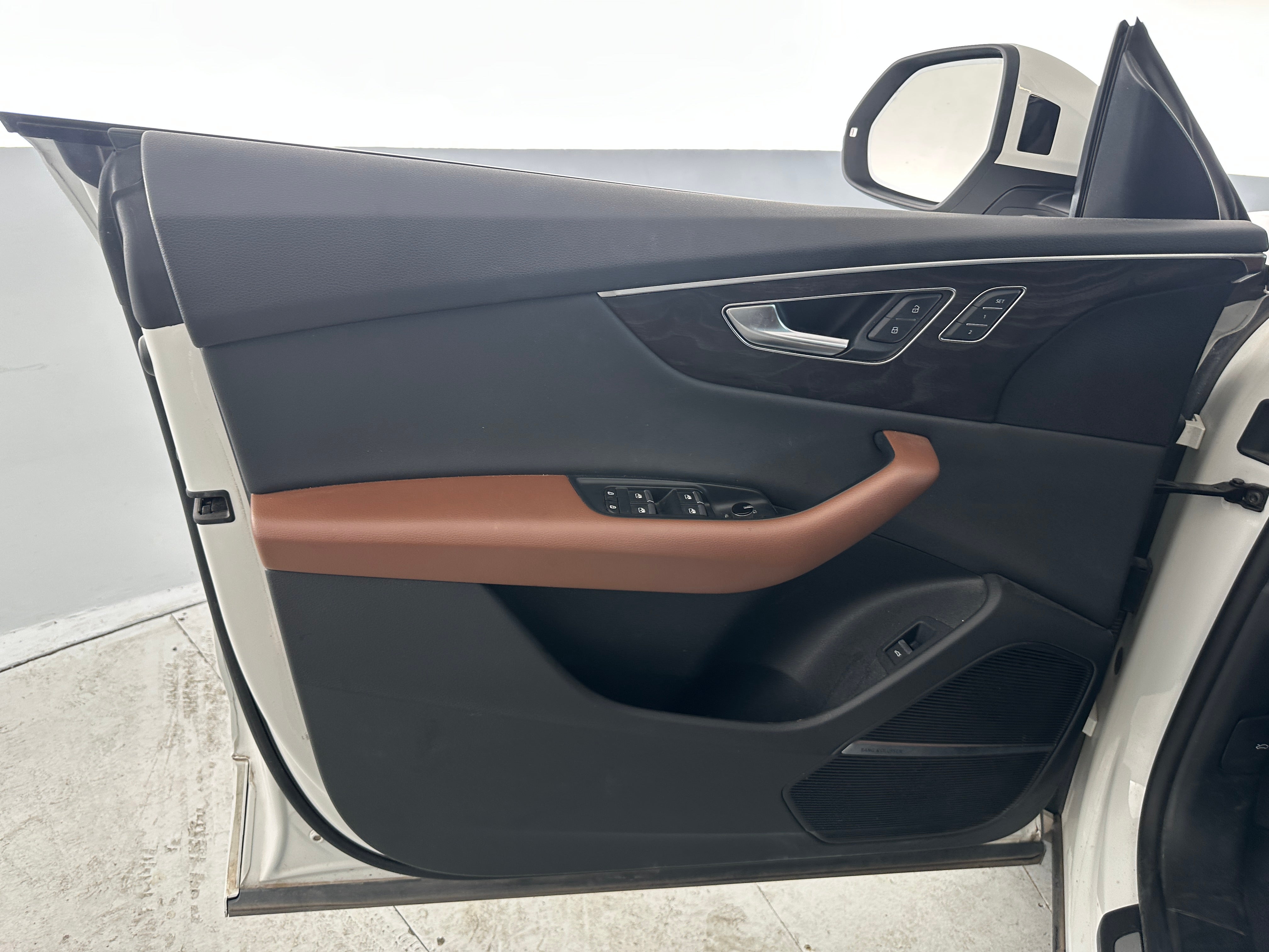 2022 Audi Q8
