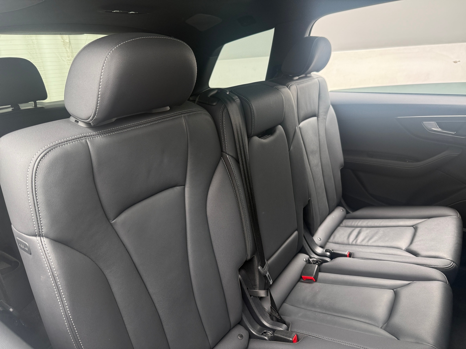 Thumbnail: 2025 Audi Q7 - 6