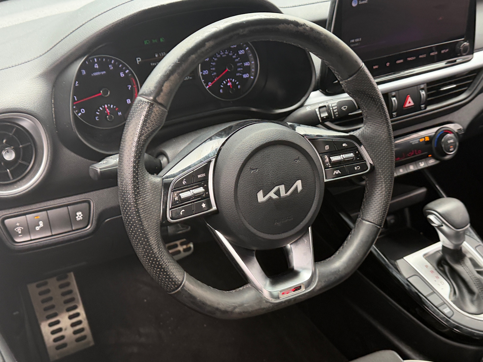 Thumbnail: 2022 Kia Forte - 4