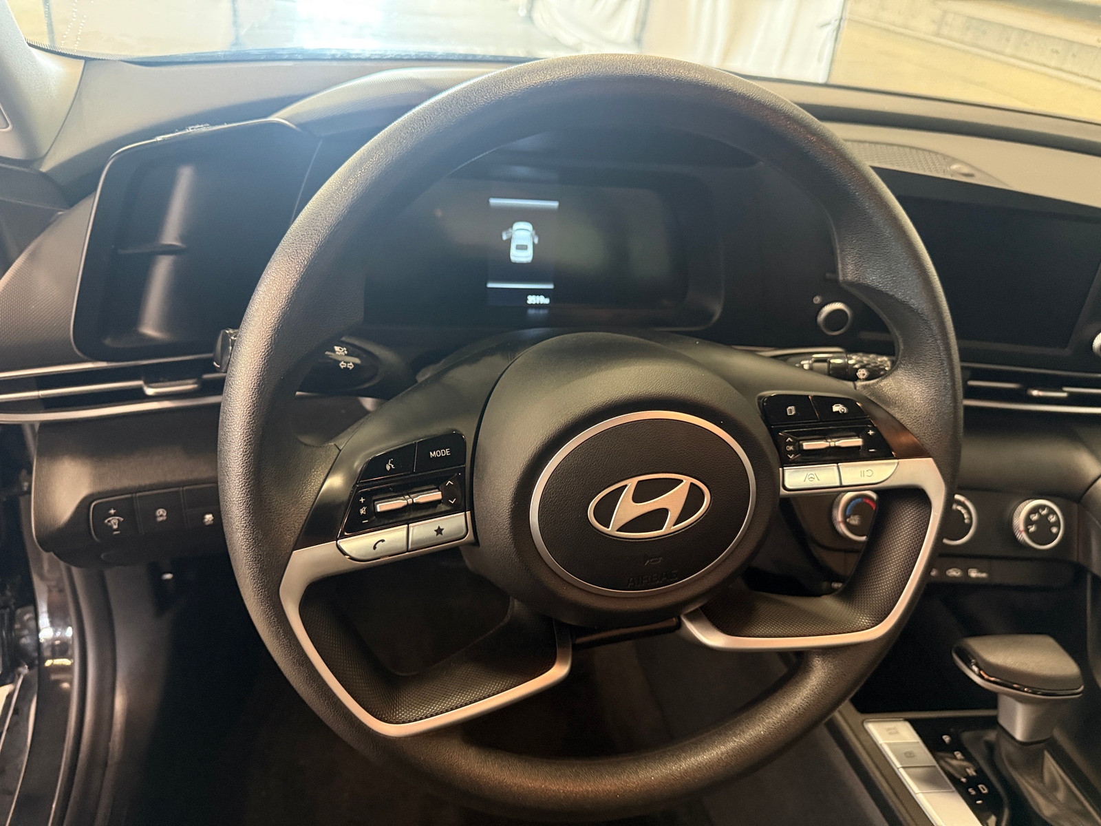 Thumbnail: 2026 Hyundai Elantra - 5
