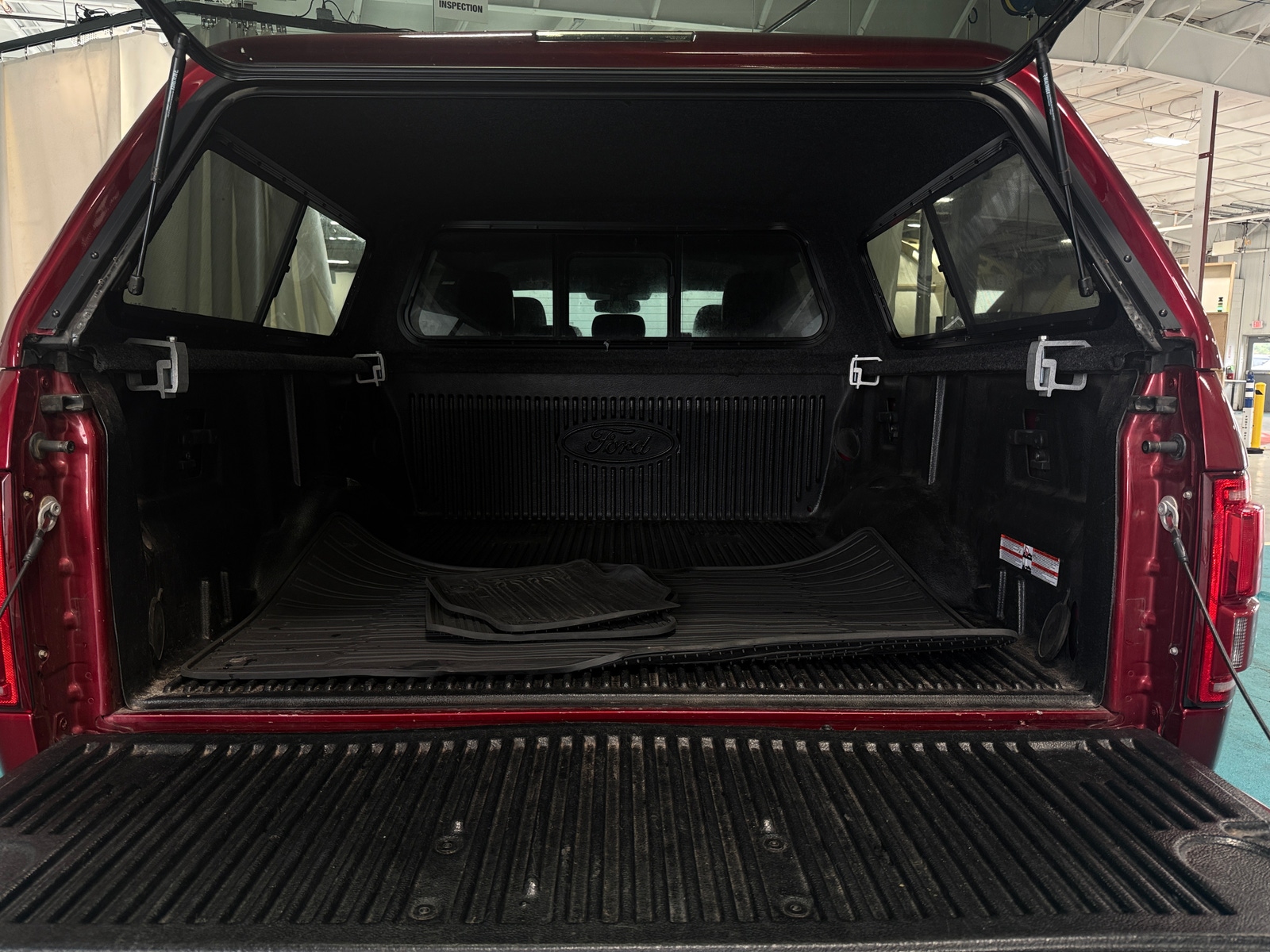 Thumbnail: 2015 Ford Econoline - 6