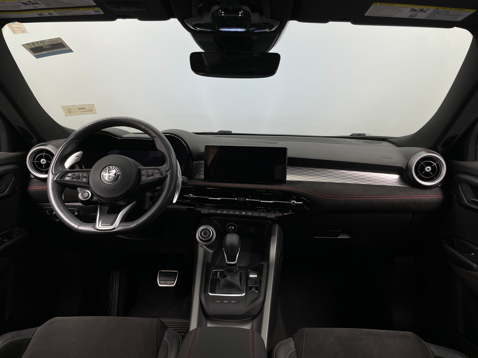 Thumbnail: 2024 Alfa Romeo Tonale - 2