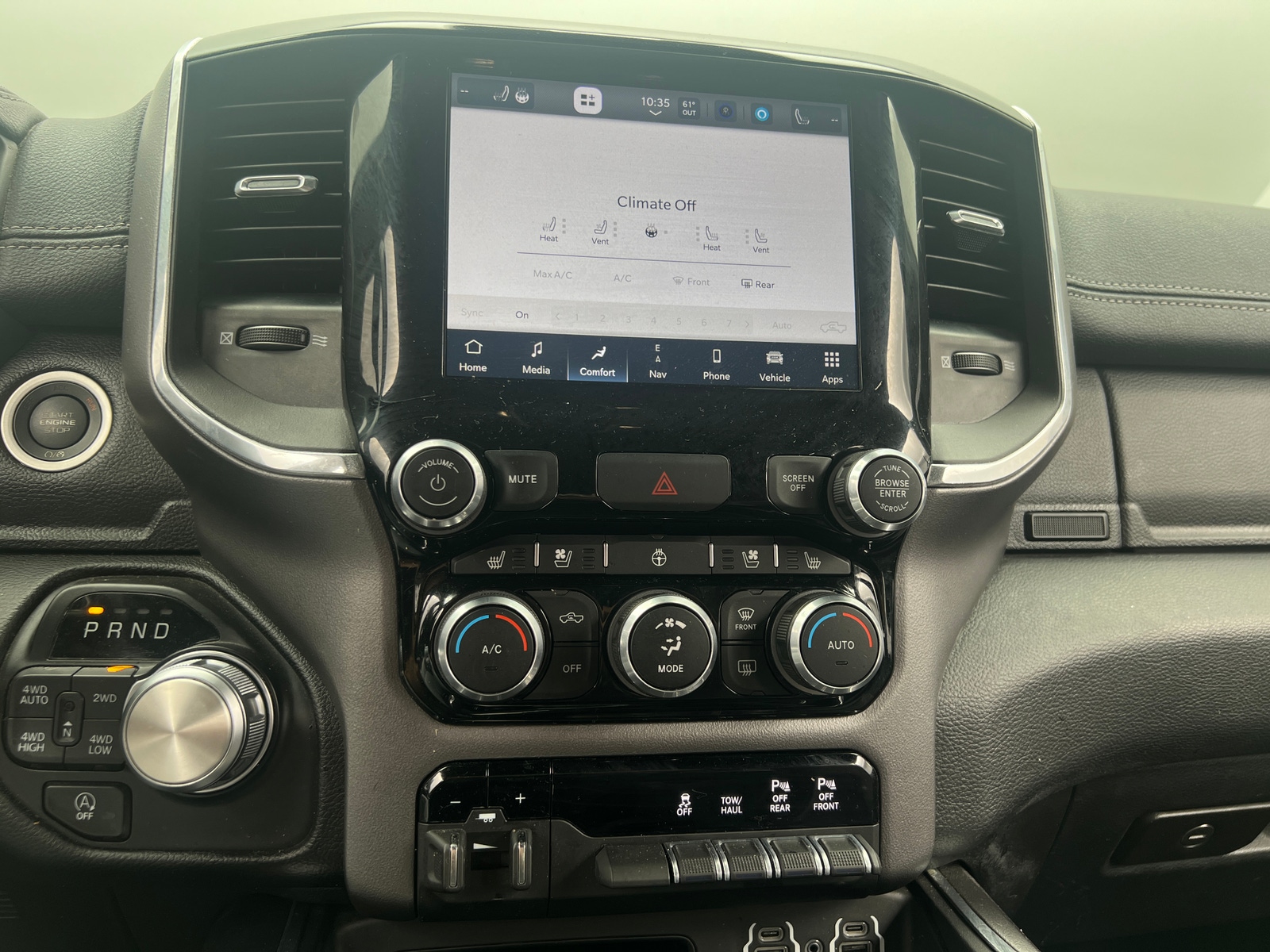 Thumbnail: 2022 RAM 1500 - 3