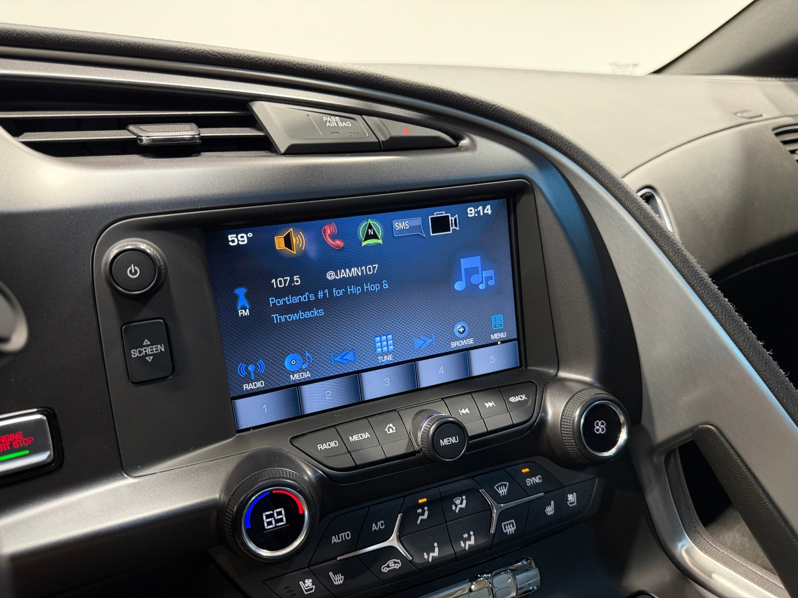 Thumbnail: 2019 Chevrolet Corvette - 2