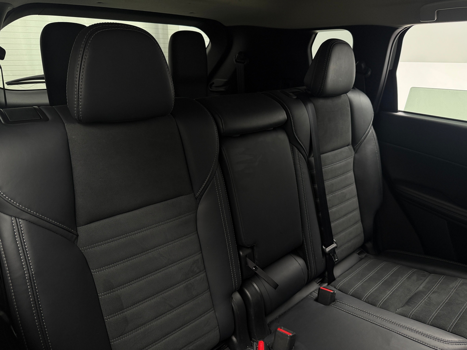 Thumbnail: 2025 Mitsubishi Outlander - 6