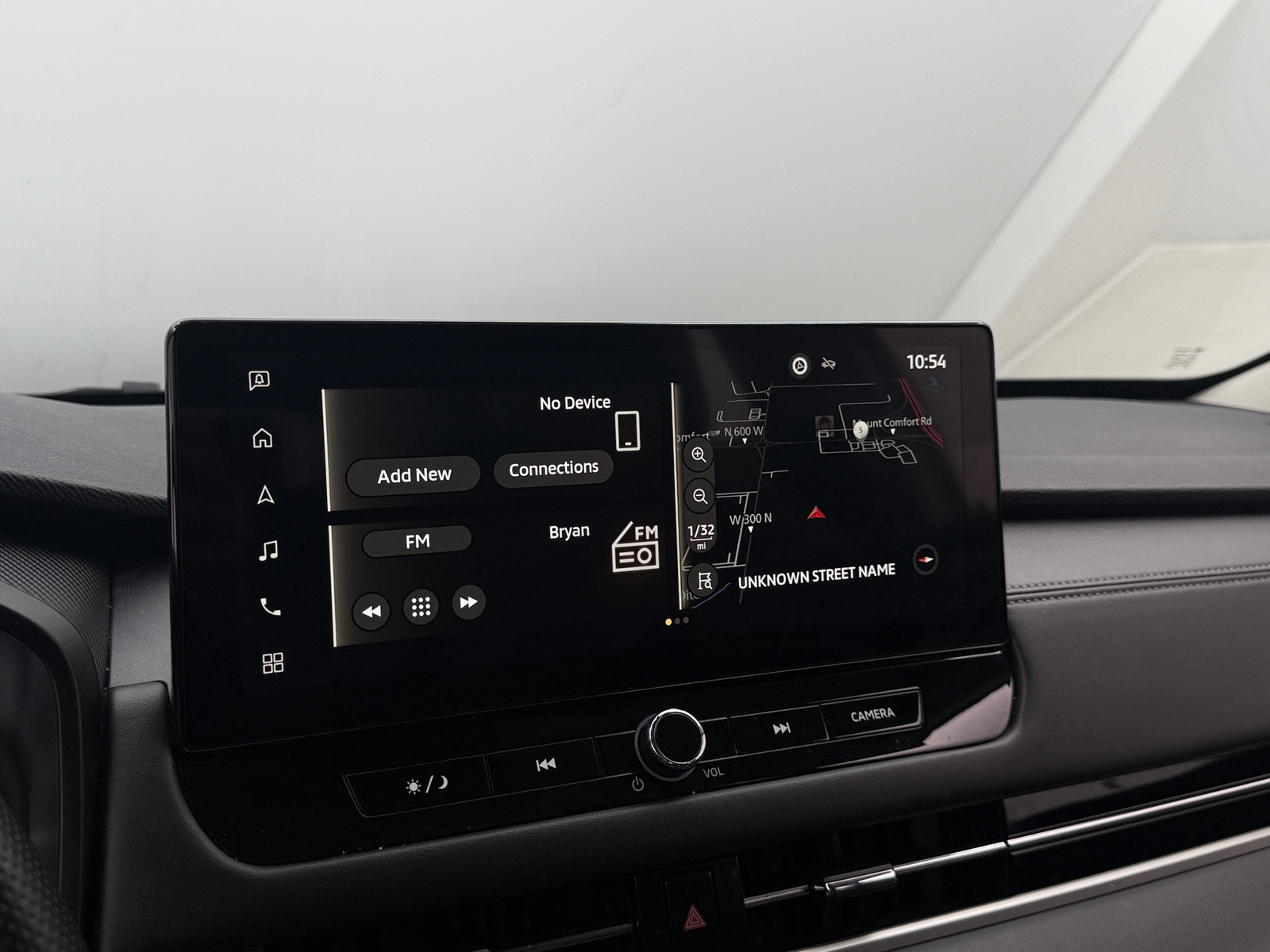 Thumbnail: 2025 Mitsubishi Outlander - 4