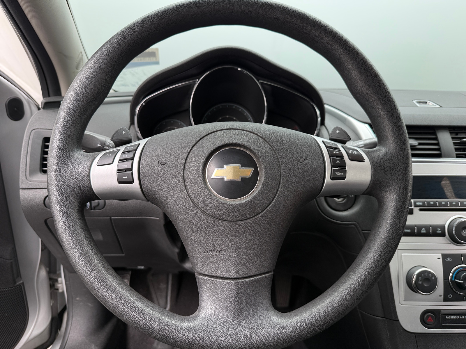 Thumbnail: 2010 Chevrolet Malibu - 5