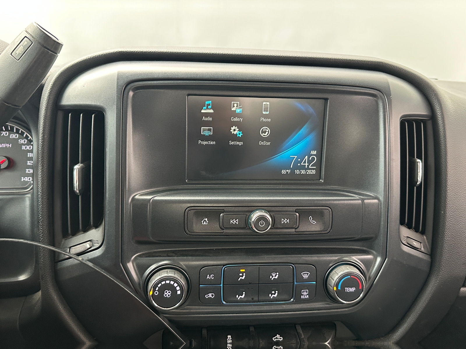 Thumbnail: 2018 Chevrolet Silverado 1500 - 4