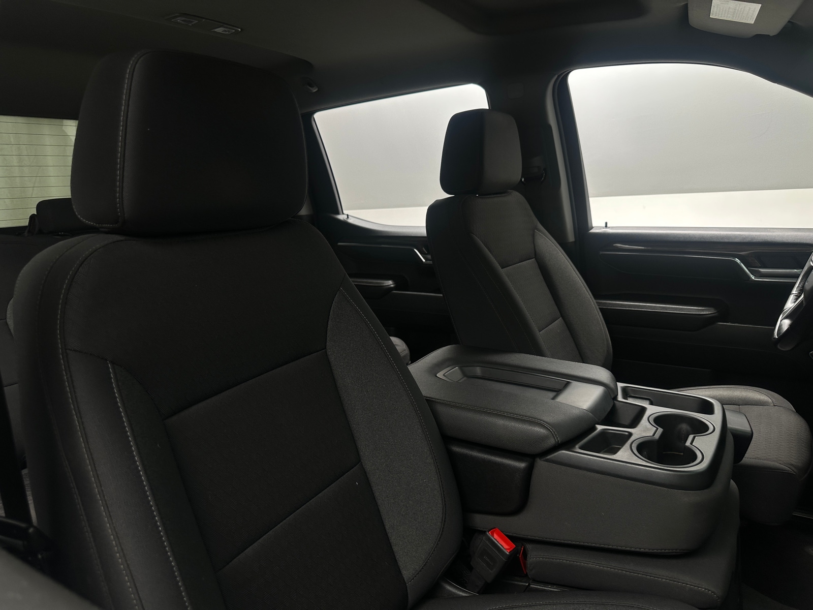Thumbnail: 2025 Chevrolet Silverado 1500 - 2