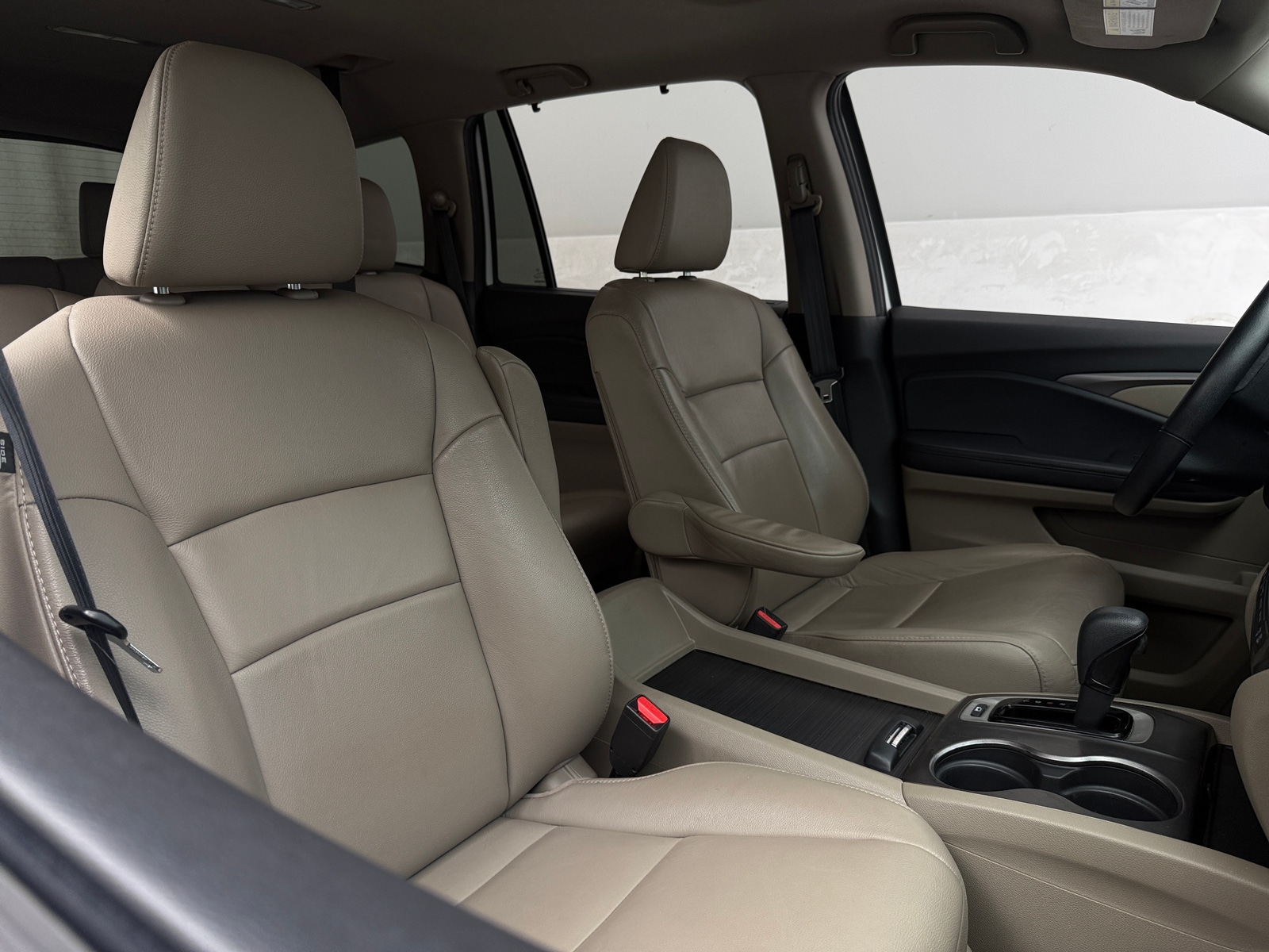 Thumbnail: 2020 Honda Pilot - 2
