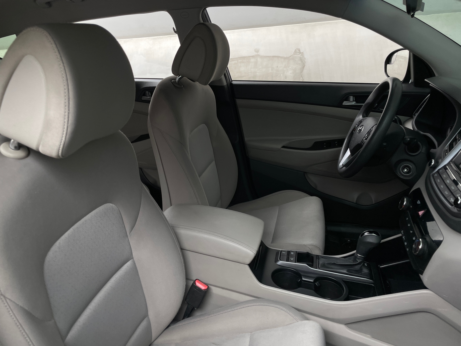 Thumbnail: 2016 Hyundai Tucson - 2