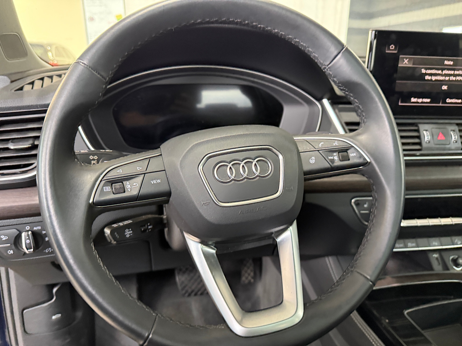 Thumbnail: 2022 Audi Q5 - 4