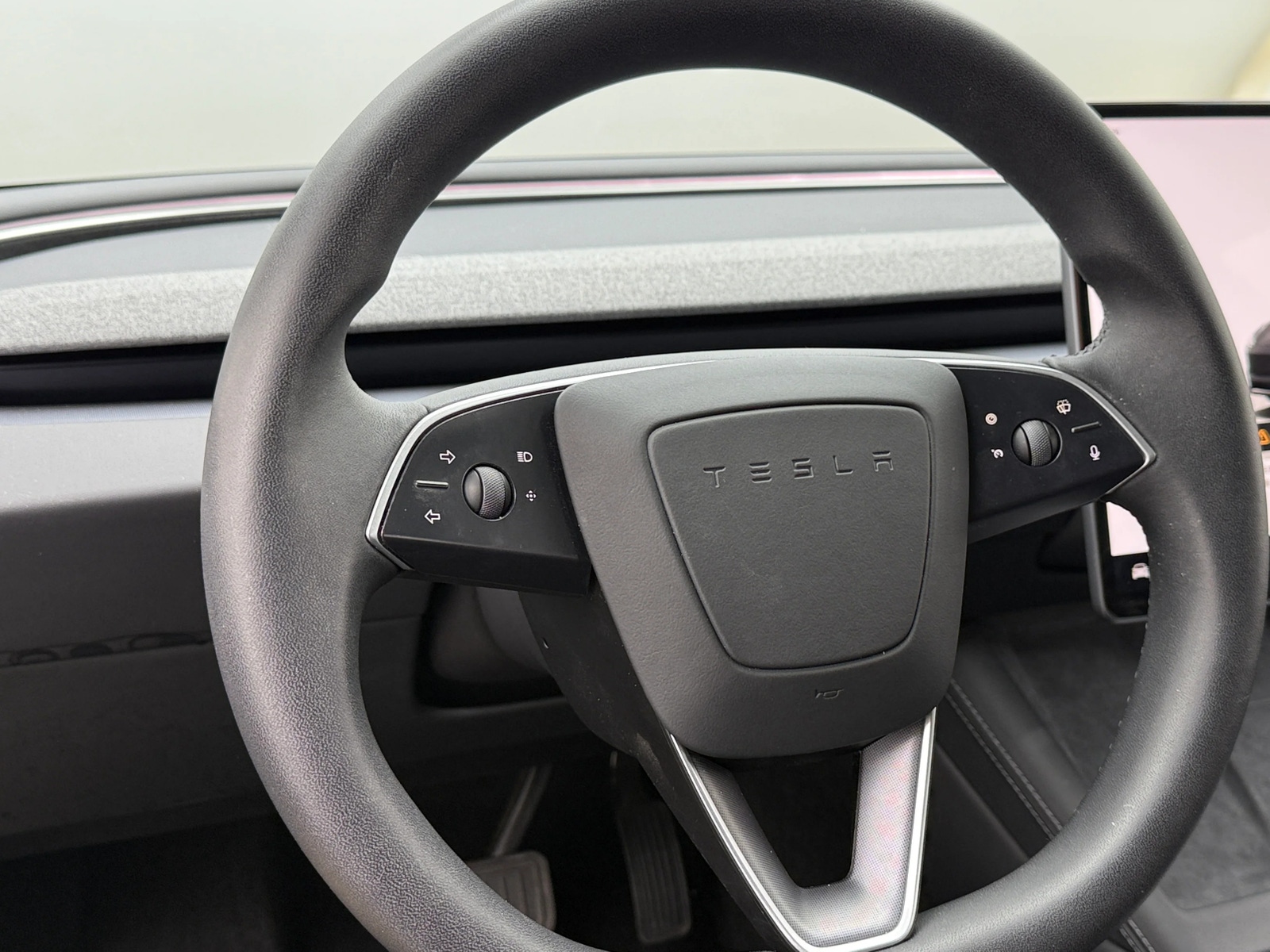 Thumbnail: 2025 Tesla Model 3 - 4