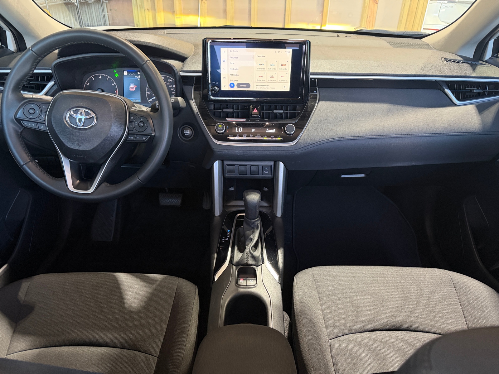 Thumbnail: 2024 Toyota Corolla Cross - 3