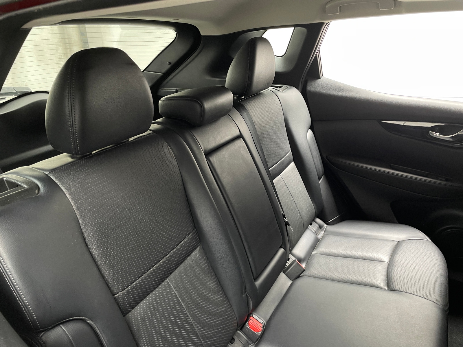 Thumbnail: 2021 Nissan Rogue Sport - 5
