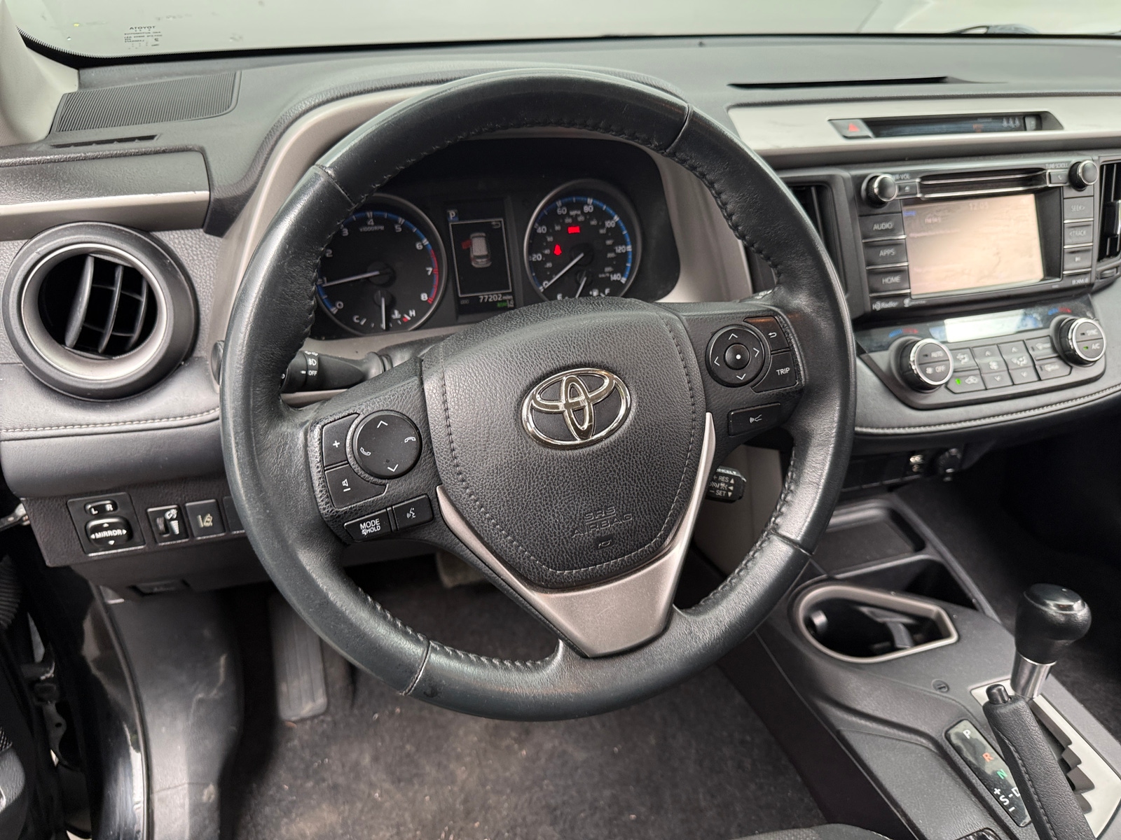 Thumbnail: 2017 Toyota RAV4 - 5